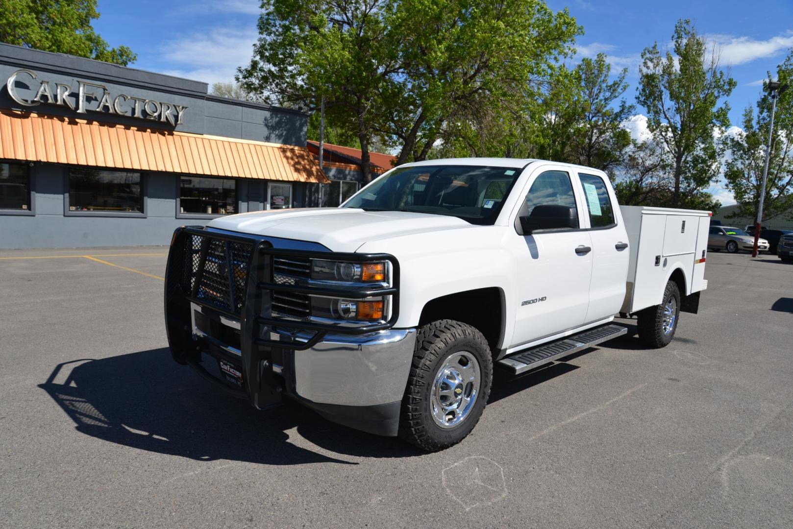 2015 White /Grey Chevrolet Silverado 2500HD Service Body with an 6.0 Liter V8 engine, Automatic transmission, located at 4562 State Avenue, Billings, MT, 59101, (406) 896-9833, 45.769516, -108.526772 - Photo#1